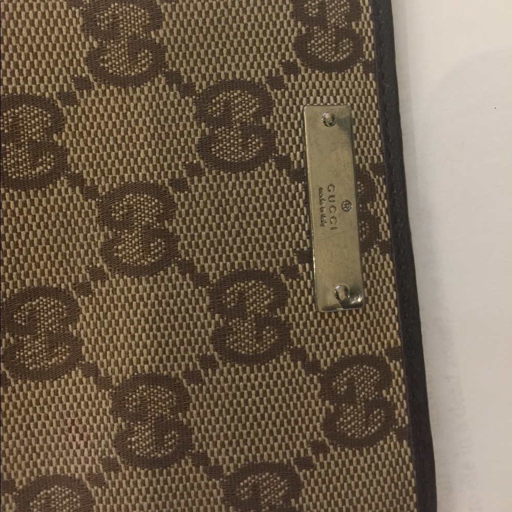 Gucci wallet with coin purse